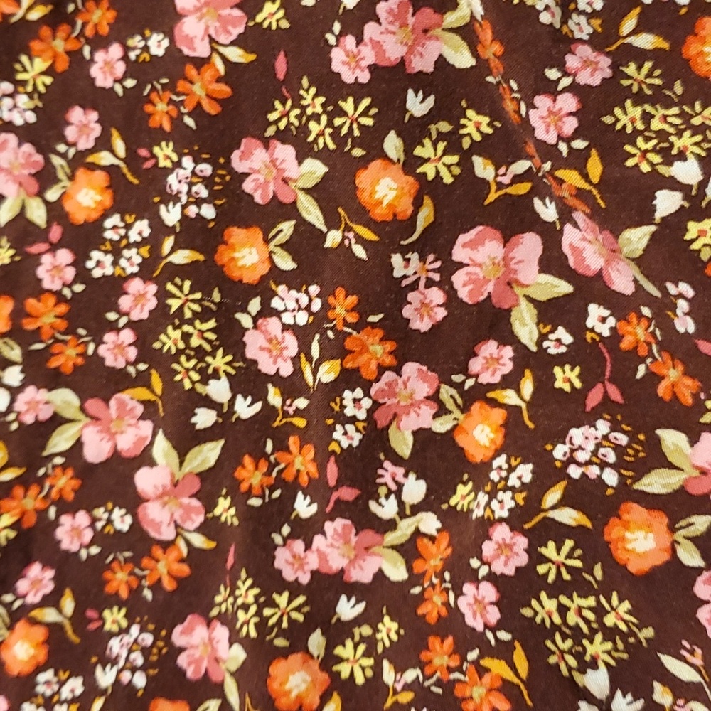 swing, spaghetti strap burgundy floral top